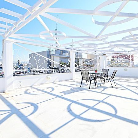 Charming Apartment With A Sea View Terrace Piraeus Exterior photo